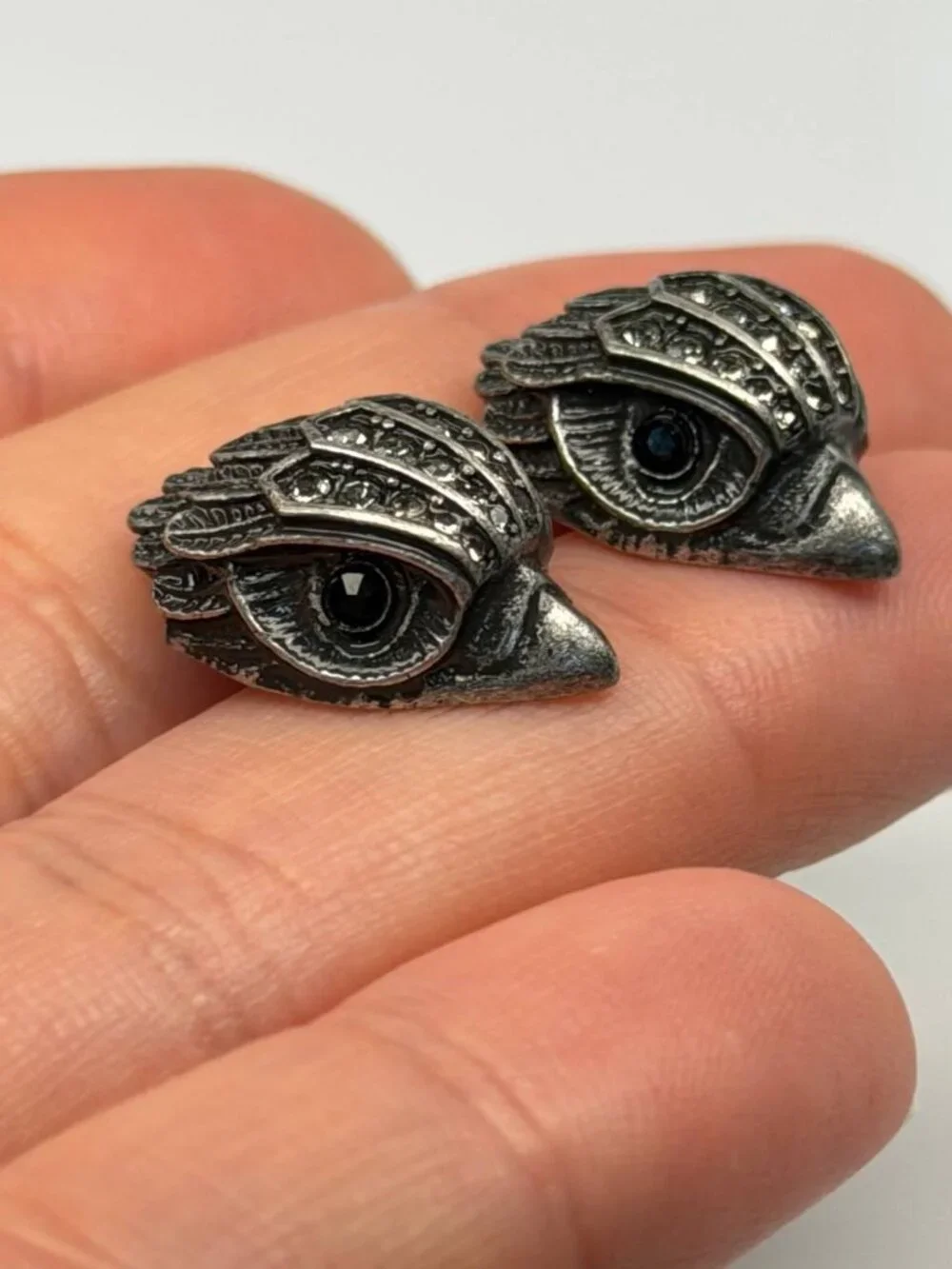 Authentic KURT GEIGER eagle stud earrings black crystal silver goth studs